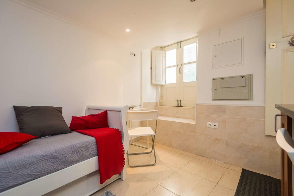 Low Cost - Historic City Center Rc Appartement Lissabon Buitenkant foto